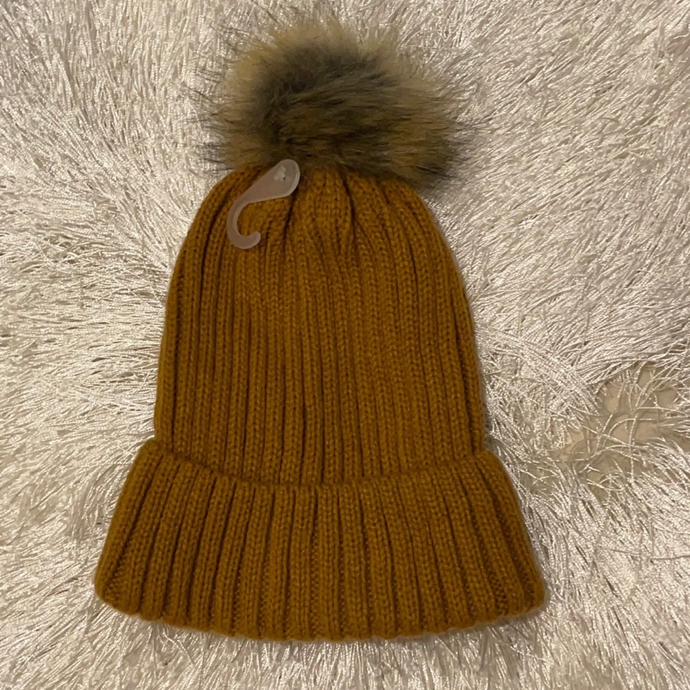 Bennie - Never Worn